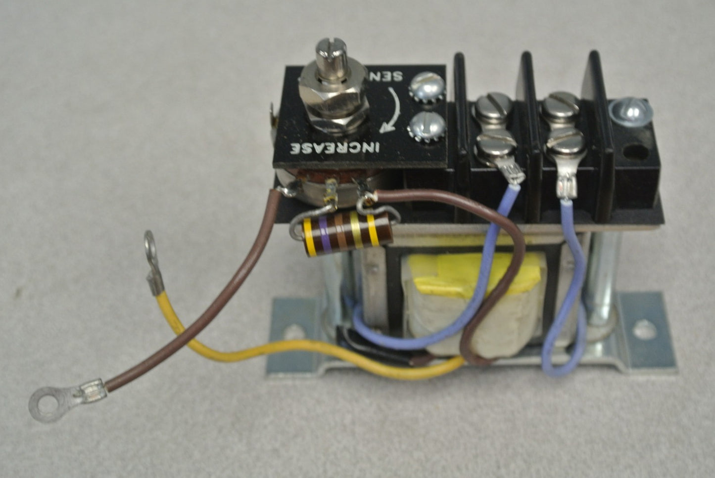 CUTLER-HAMMER D60LB2 AC LOAD RELAY / NEW SURPLUS4