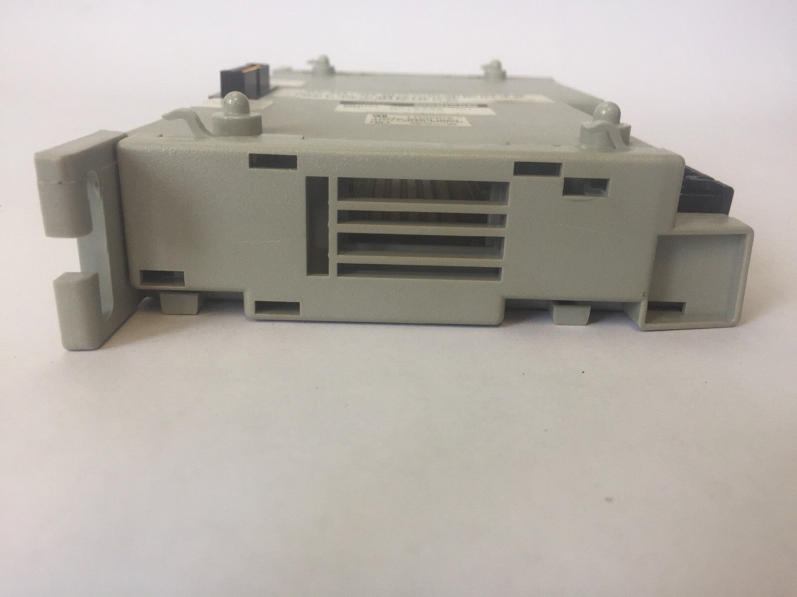 AEG MODICON AS-B350-001 OUTPUT MODULE 115VAC3