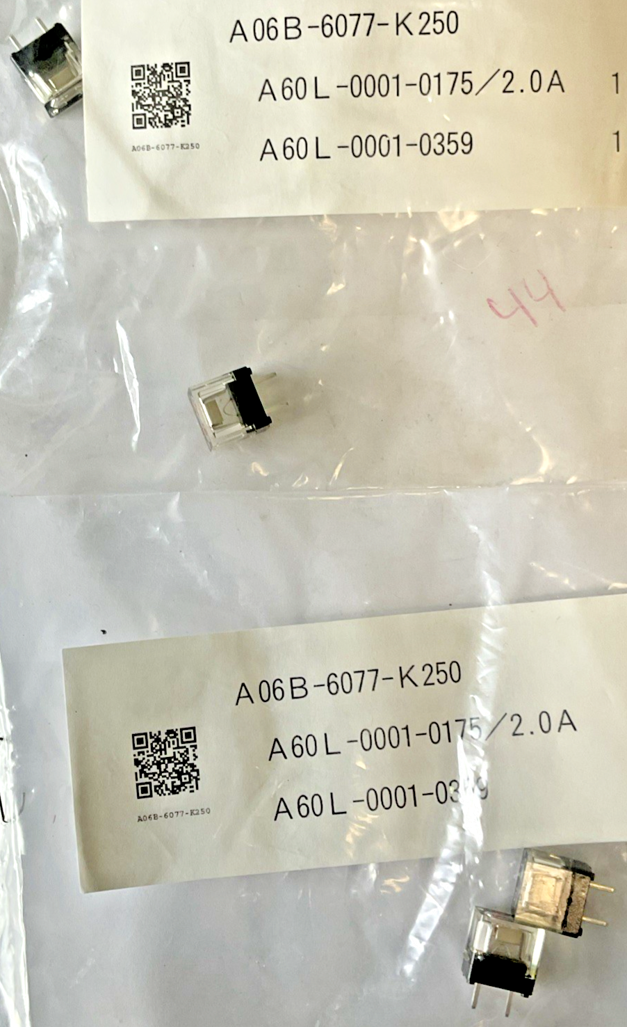 FANUC A06B-6077-K250 FUSE A60L-0001-0175 2.0A /A60L-0001-0359  ***LOTOF2***1