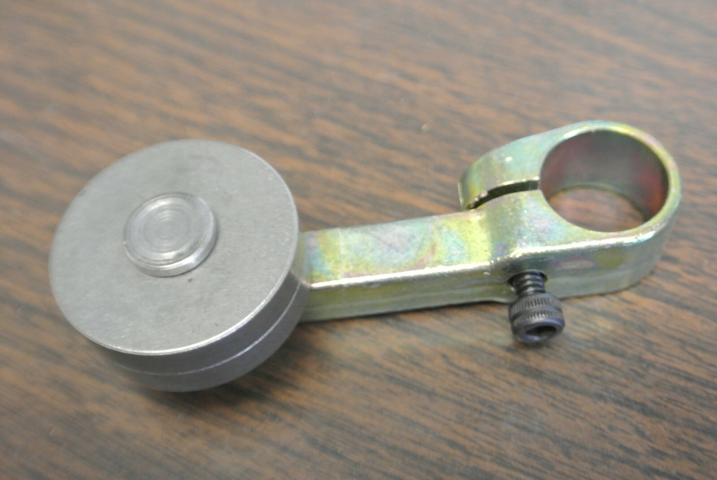 SQUARE D 9007 B-24 LIMIT SWITCH LEVER ARM / STEEL ROLLER, 2-1/2"L NEW SURPLUS0