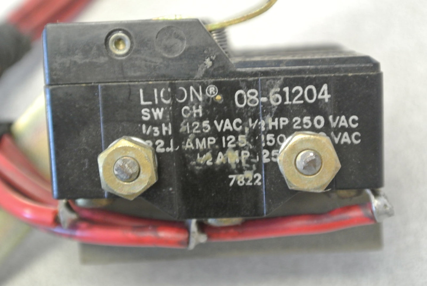 LICON 08-61204 SWITCH / 1/3HP @ 125VAC / 1/4HP @ 250VAC1