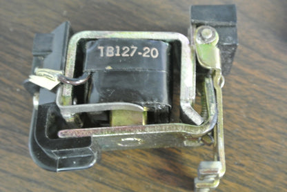 SYLVANIA / JOSLYN CLARK KPMH-12  LATCH MECHANISM for PM RELAY LINE NEW SURPLUS3