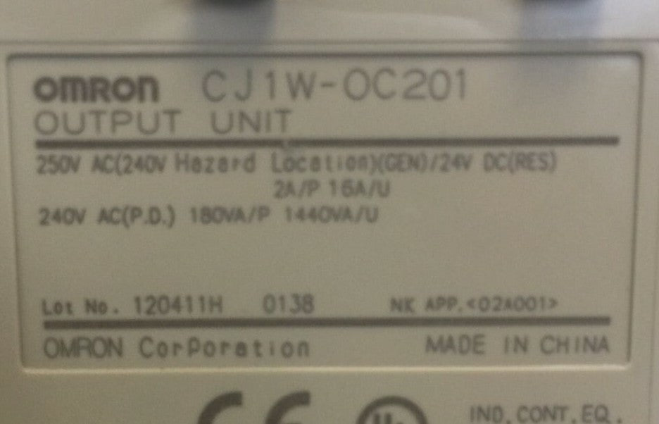 OMRON CJ1W-OC201 OUTPUT UNIT 24VAC2