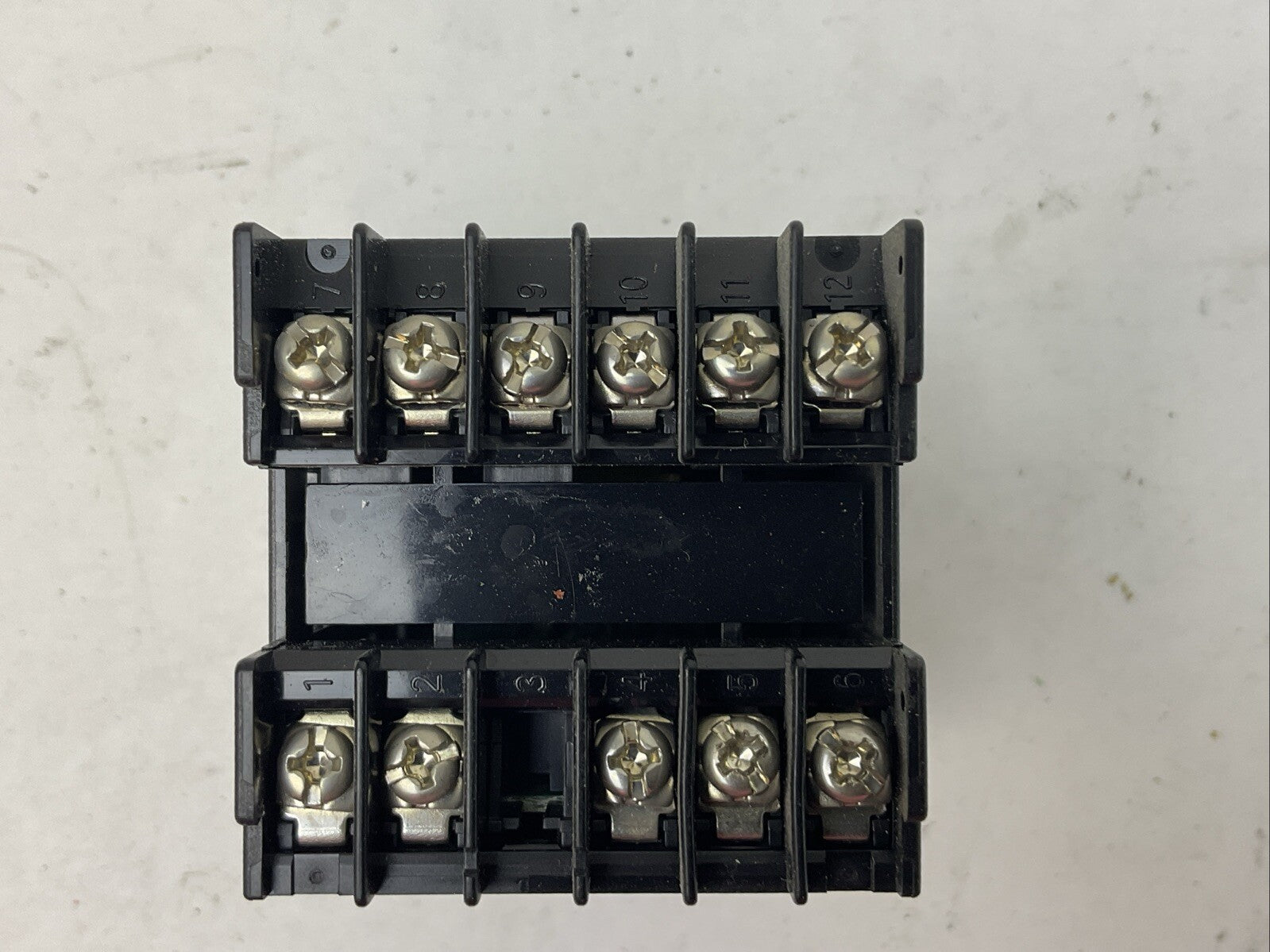 OMRON E5CC-QX2ASM-800 DIGITAL TEMPERATURE CONTROLLER VER 1.15