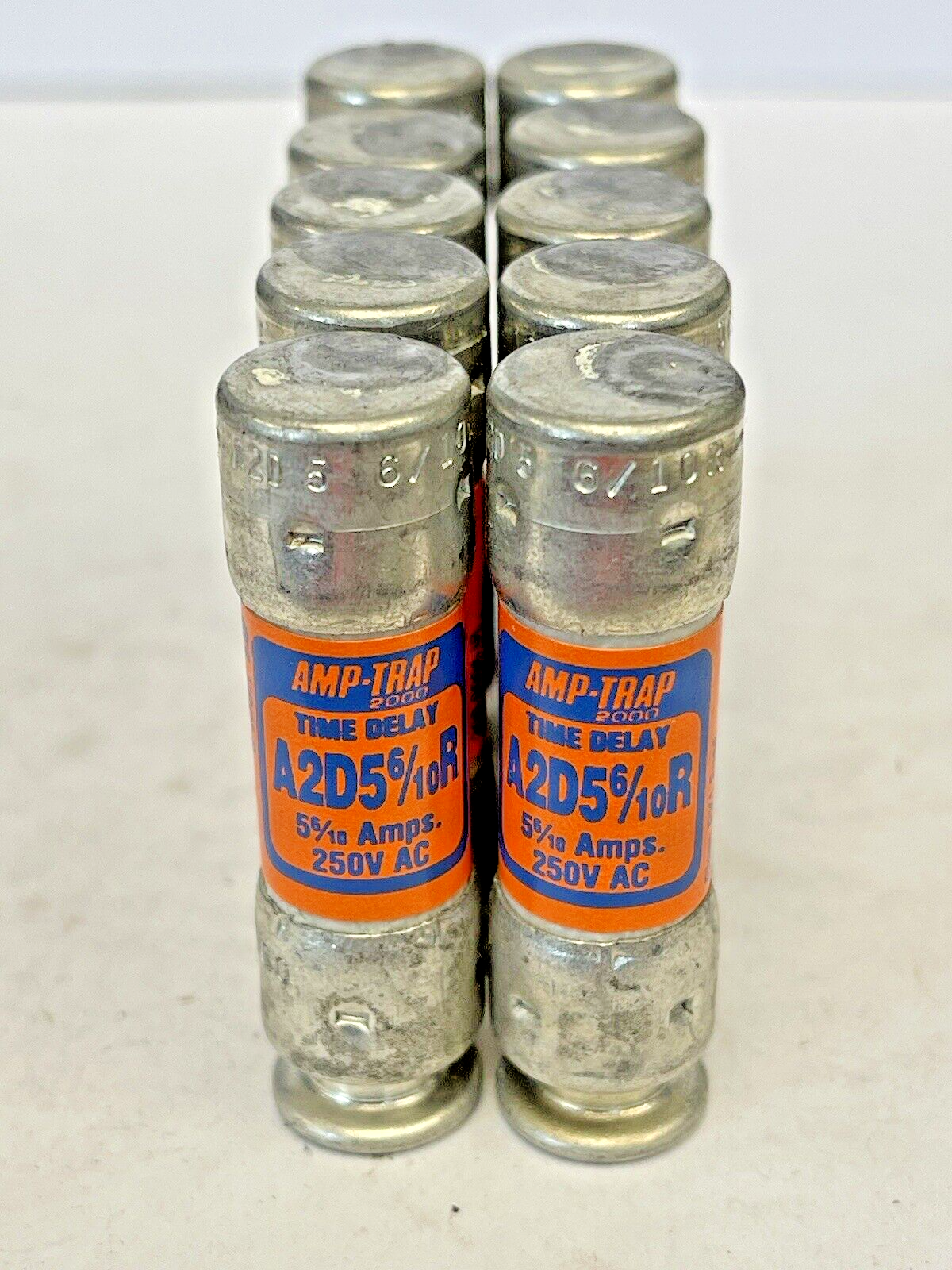 GOULD SHAWMUT - *BOX OF 10* - A2D5-6/10R -  5-6/10 AMP, 250 VAC - AMP TRAP FUSES1