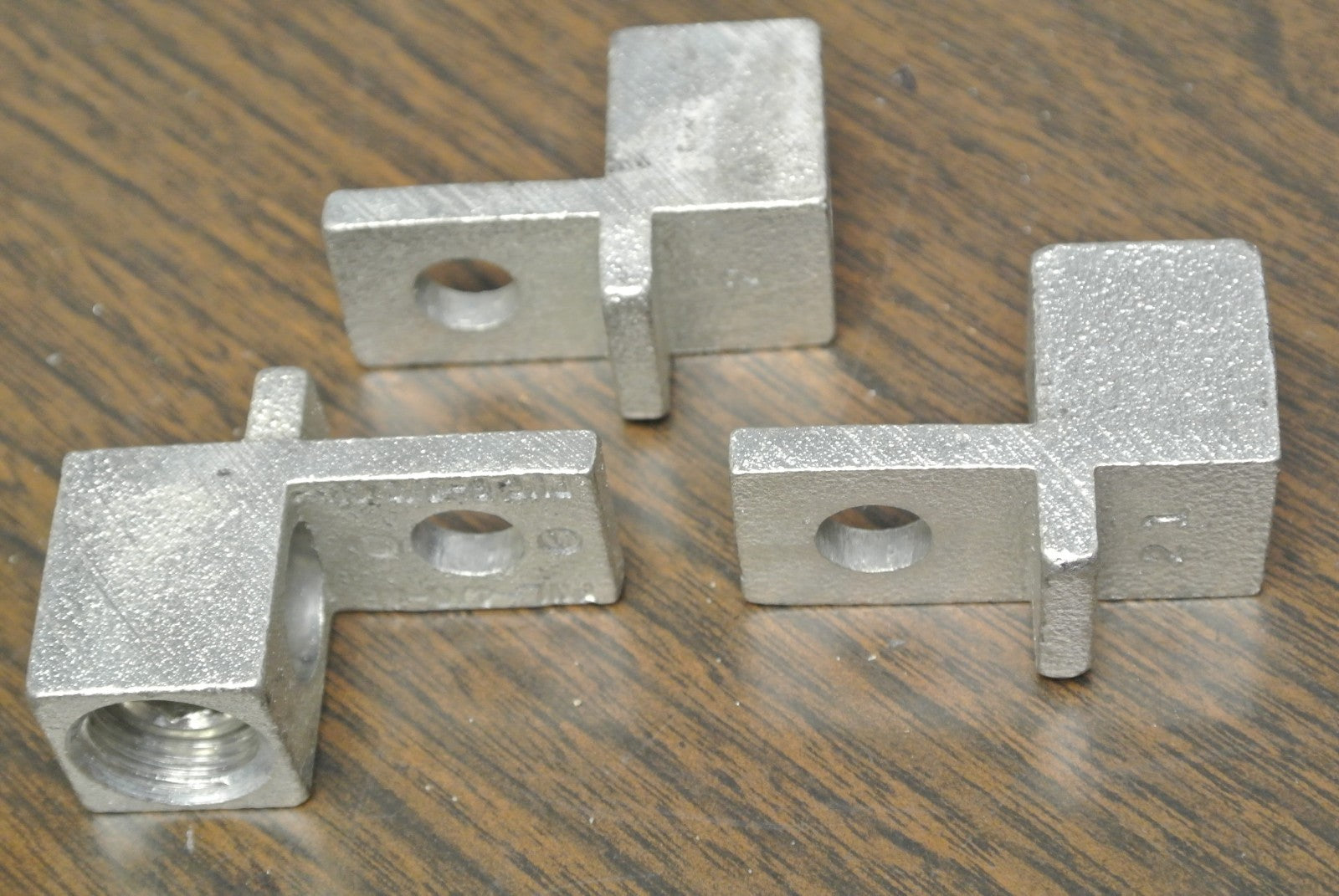 ALLEN-BRADLEY 1494R-N3 / LUG CONNECTOR KIT / 200A /  #6-#4/0 WIRE / NEW SURPLUS0