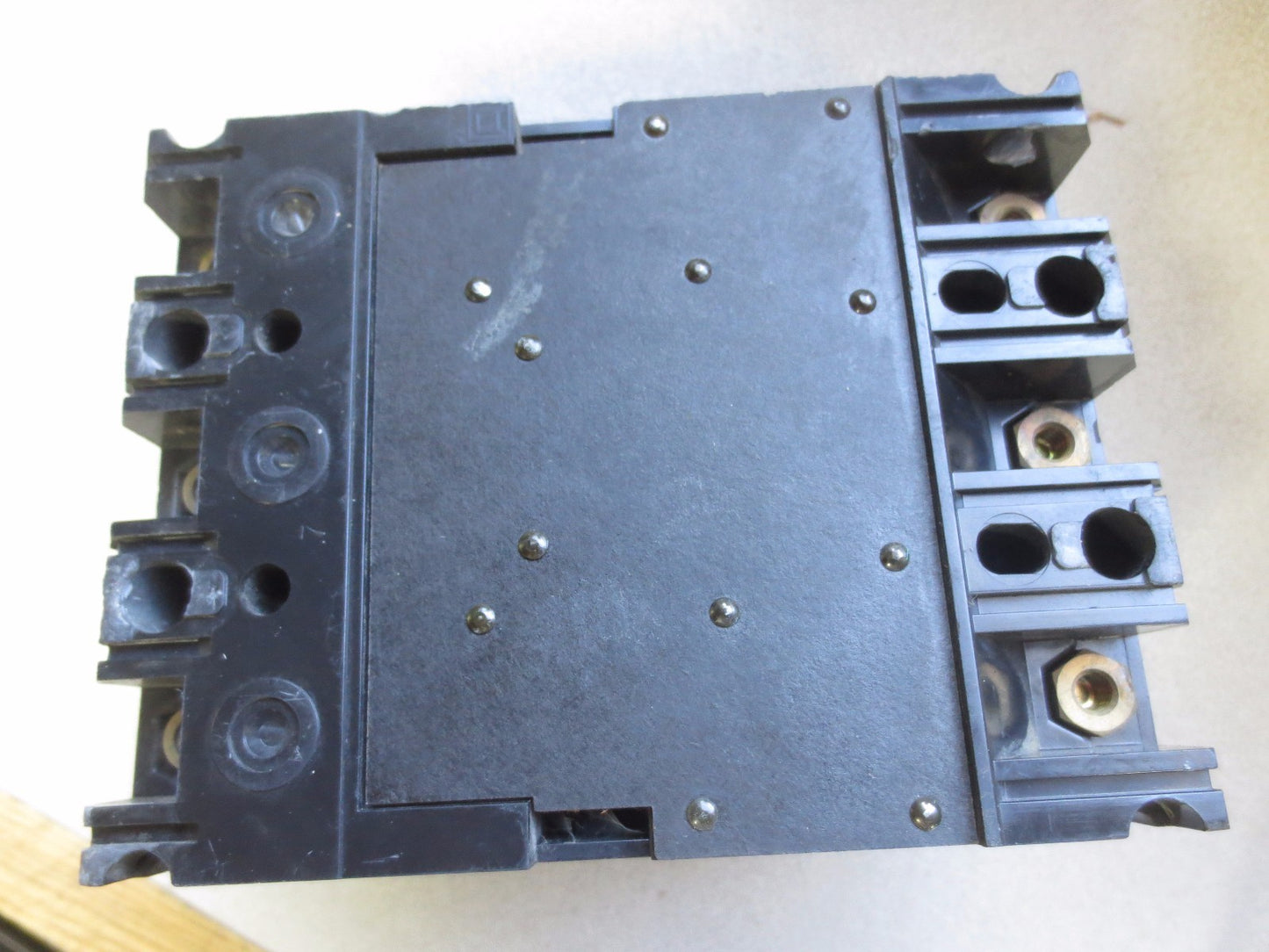 SQUARE D FAL34030 MOLDED CASE CIRCUIT BREAKER - 30A, 240VAC7