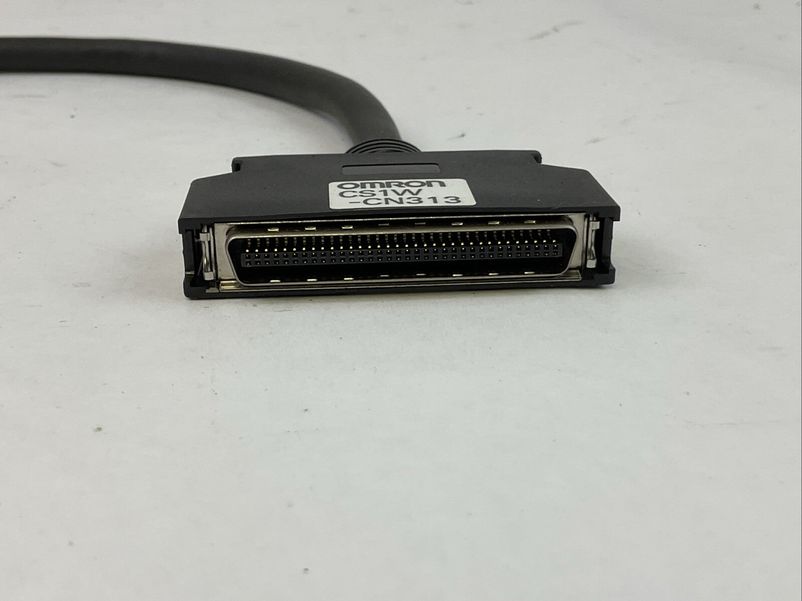 OMRON CS1W-CN313 CABLE3