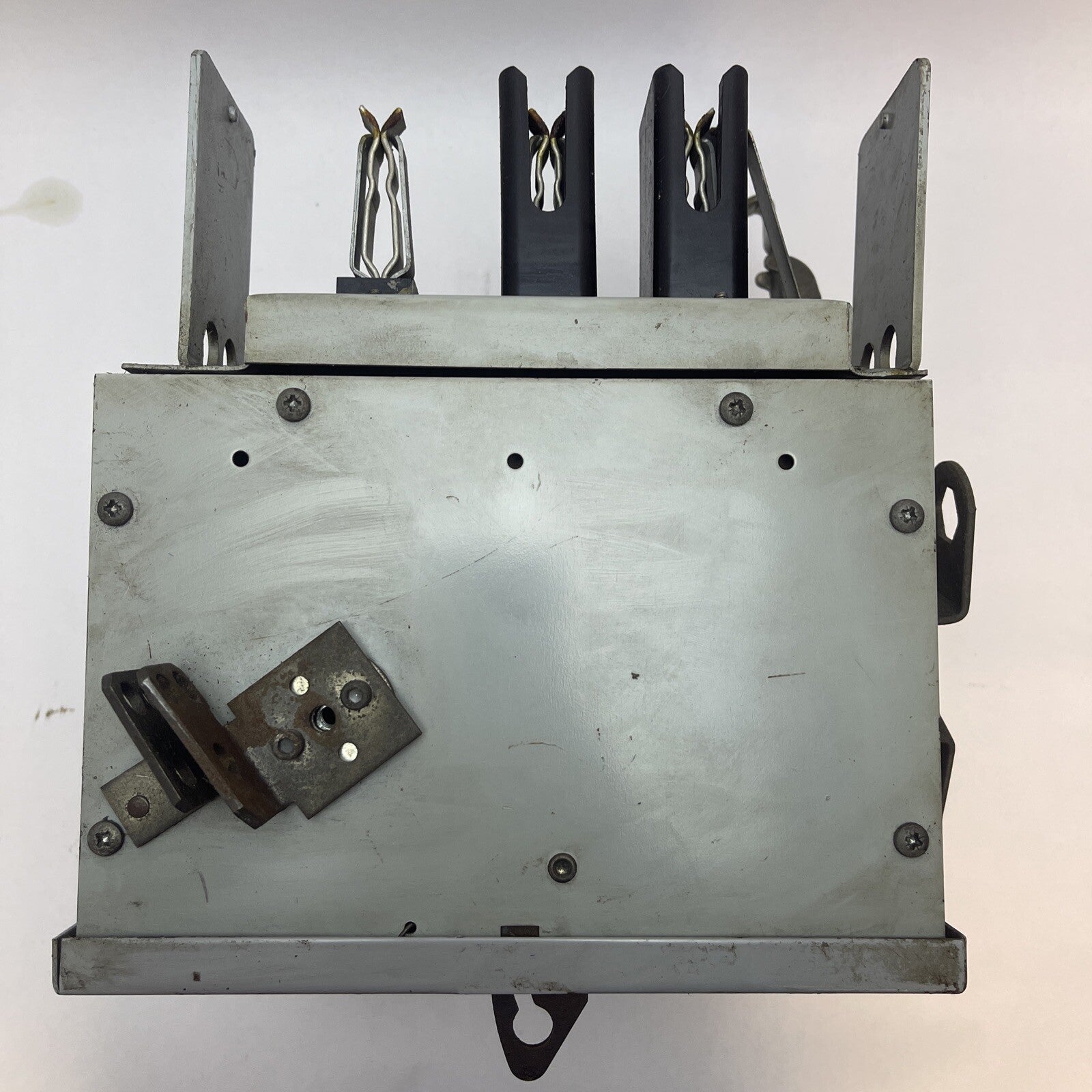 GE FVK361WR BUSWAY FLEX-A-PLUG STYLE 4 30AMP 600V 3PH 3W 20HP PLUG-IN DEVICE3