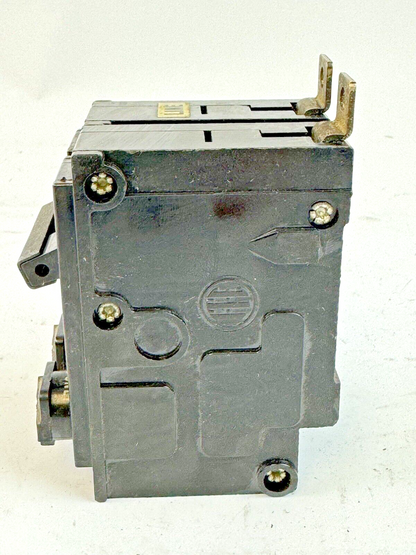 SIEMENS / ITE - CC2B020 - MOLDED CASE BOLT-ON CIRCUIT BREAKER -2 POLE/277VAC/20A4