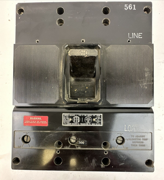 ITE ET5745 400A CIRCUIT BREAKER FRAME 125/250VDC 600VAC 3POLE W/ 300A TRIP UNIT0