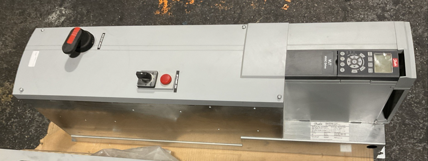 DANFOSS 177U9584 MOTOR AC DRIVE OUPUT 0-460VAC 3PH 0-60HZ 34A 25HP INPUT 480VAC2