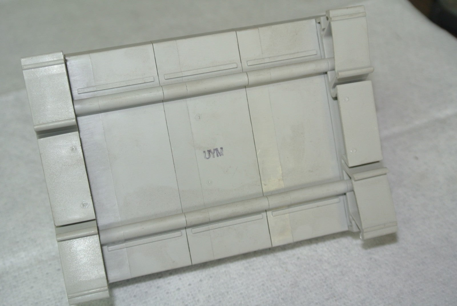 ALLEN-BRADLEY 1492-IFM40F-FS24-2 DIGITAL INTERFACE MODULE, FUSED, 40-Pt 24VAC/DC3