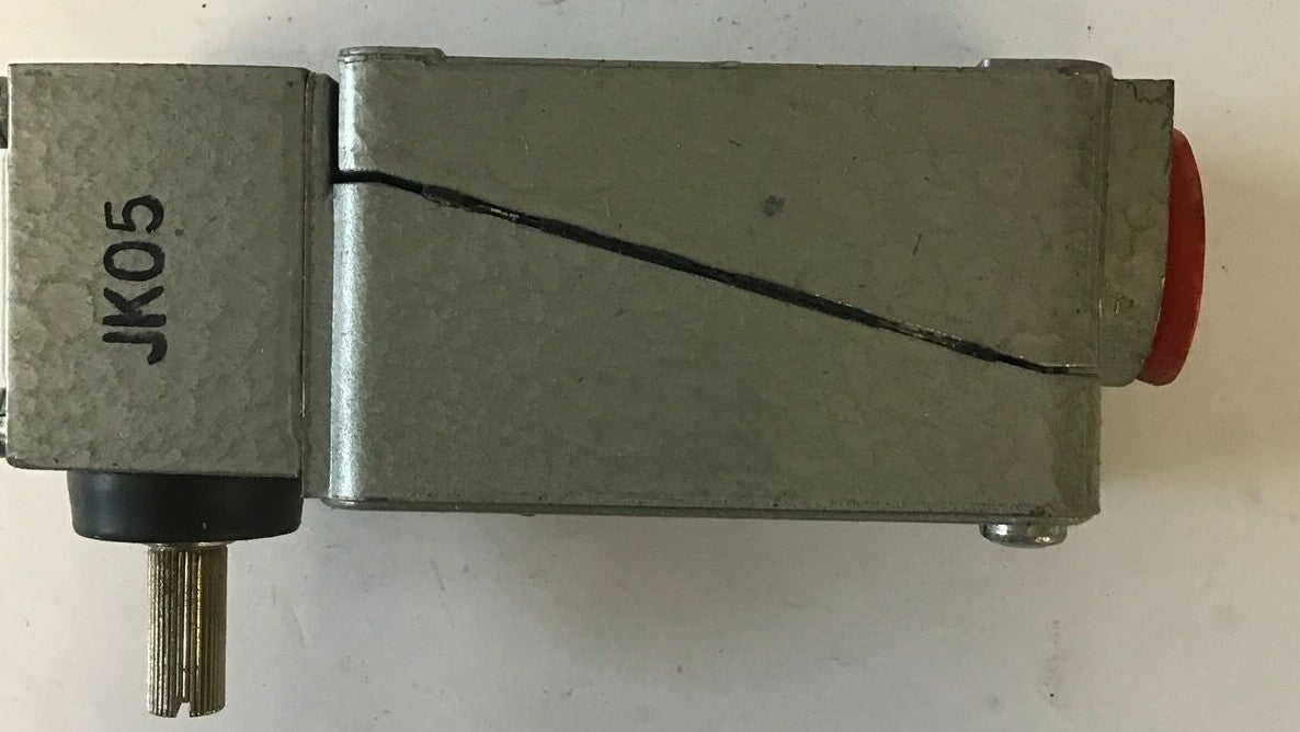 GOULD C2B-JK05 LIMIT SWITCH SERIES A NEMA A6003