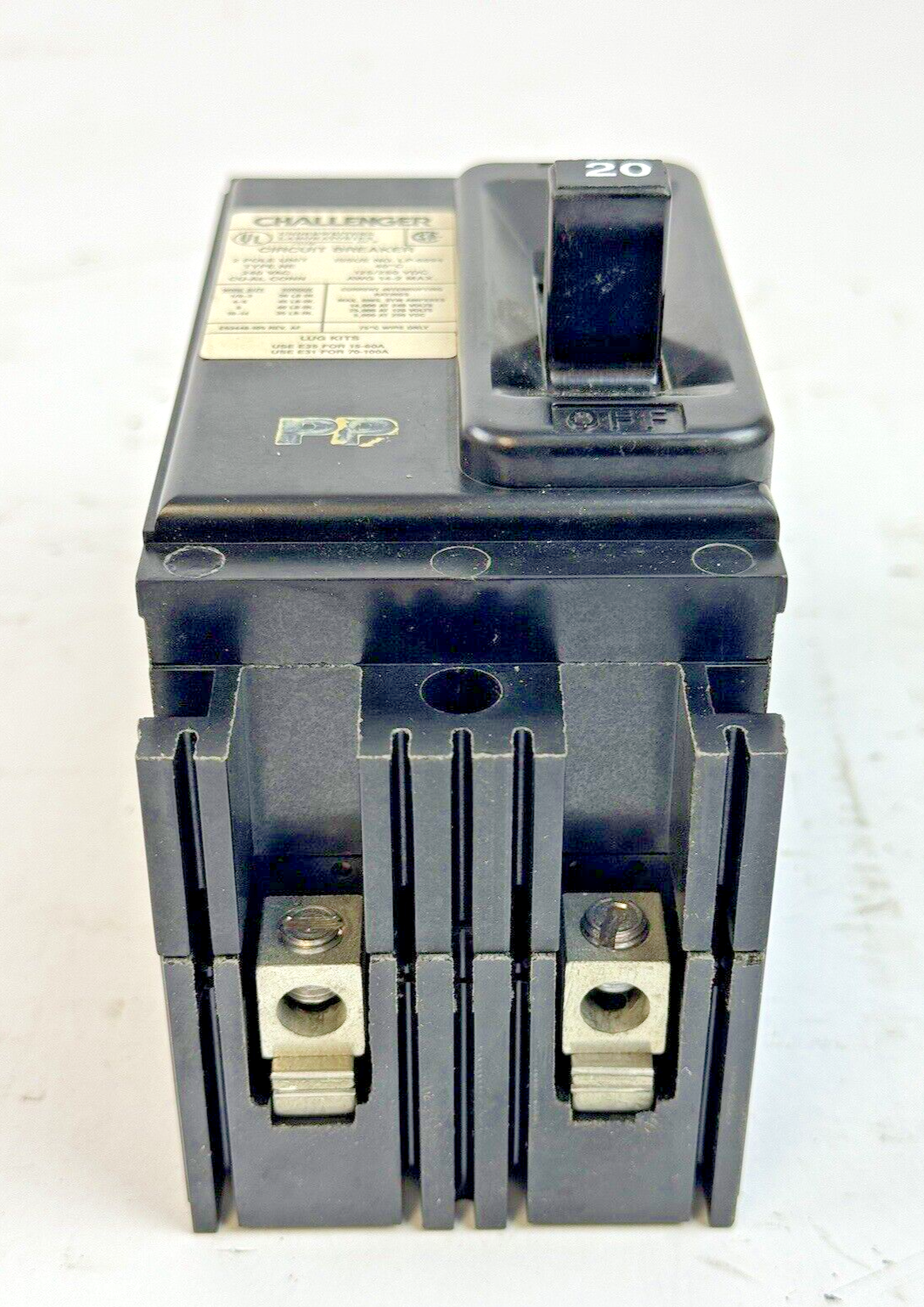 CHALLENGER / FPE - NE224020 - MOLDED CIRCUIT BREAKER - 2 POLE, 240 VAC, 20 A-NEW8