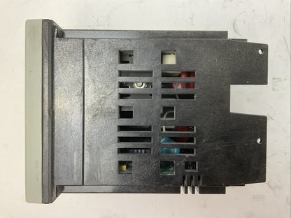 HONEYWELL DC2500-CE-0A00-200-00000-E0-0 UNIVERSAL DIGITAL CONTROLLER 90-250VAC2