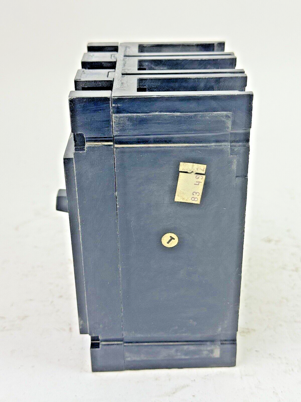 CUTLER-HAMMER - EC3070- CIRCUIT BREAKER - 70 A, 240 VAC, 3 POLE5