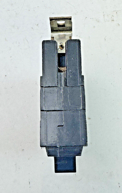 GE **LOT OF 5** - THQB115 - CIRCUIT BREAKERS - 1 POLE, 15 A, 240 VAC, TYPE THQB8