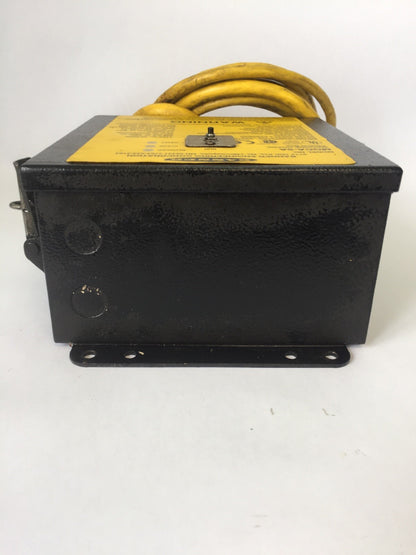 BANNER MGCA-5A MACHINE-GUARD CONTROL BOX 115VAC 5