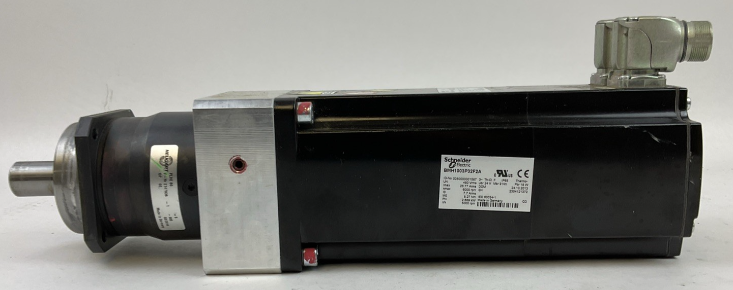 SCHNEIDER BMH1003P32F2A SERVO MOTOR 6000RPM NEUGART PLHE 800