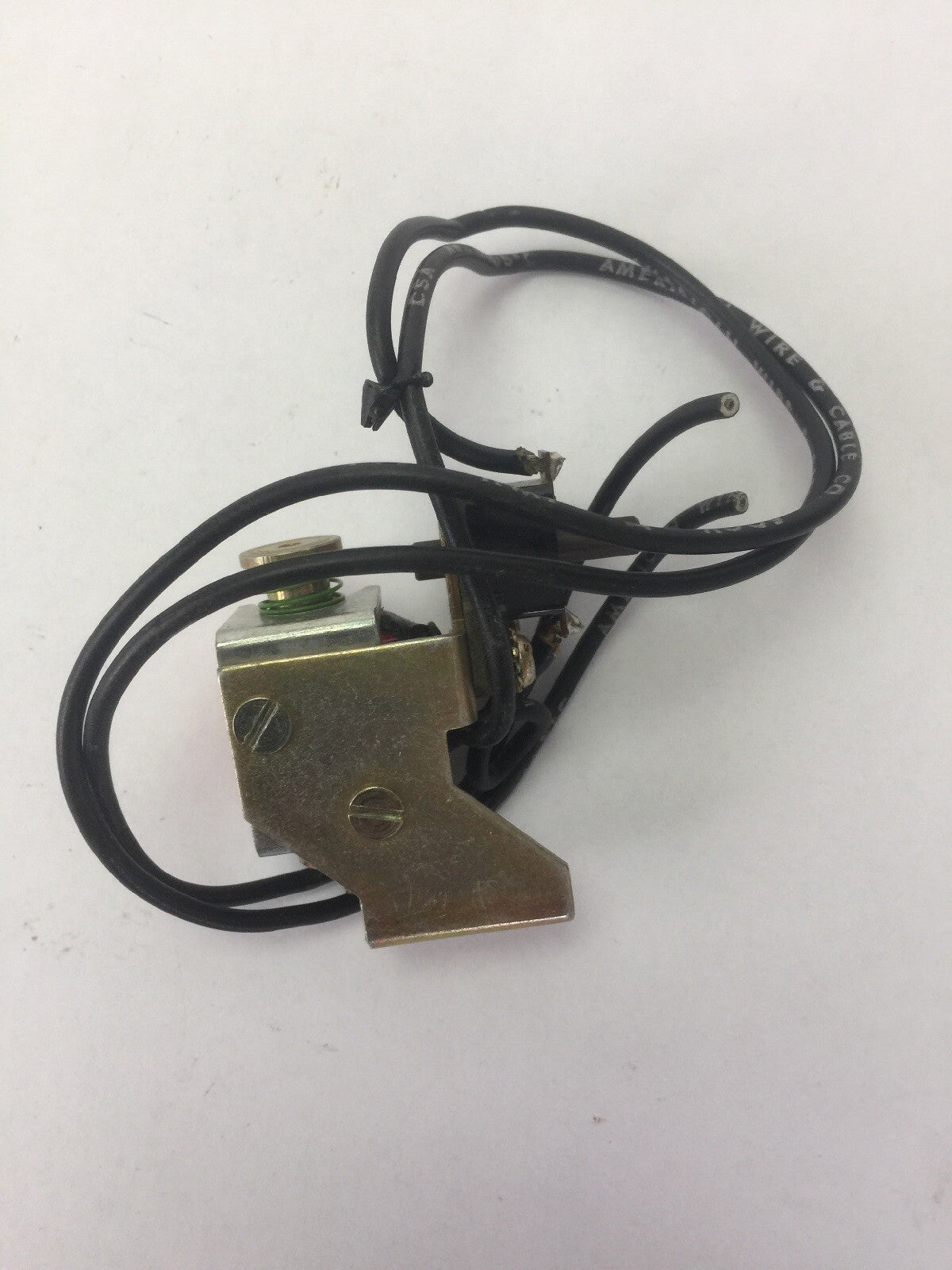 WESTINGHOUSE/CUTLER HAMMER 2609D42G27 RH SHUNT TRIP 24VDC 8.0A7