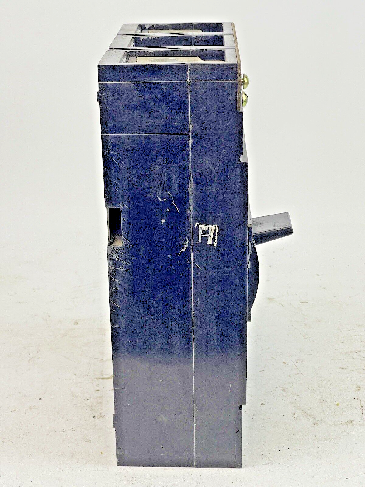 SQUARE D - MHL260008M SERIES 2 - CIRCUIT BREAKER - 800 A, 480 VAC, 3 POLE5