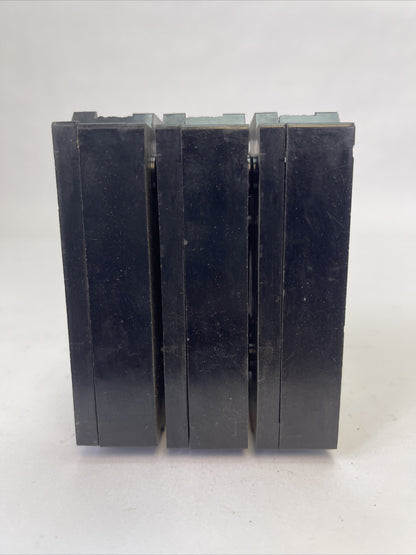 CUTLER HAMMER / WESTINGHOUSE QC3015H QUICKLAG C CIRCUIT BREAKER 15AMP 3P 240VAC5