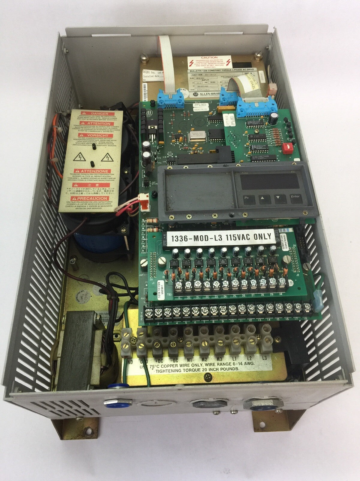 ALLEN BRADLEY 1336-B007-EAD-L3 CONSTANT TORQUE AC DRIVE 380/415/460V OUTPUT 13A7