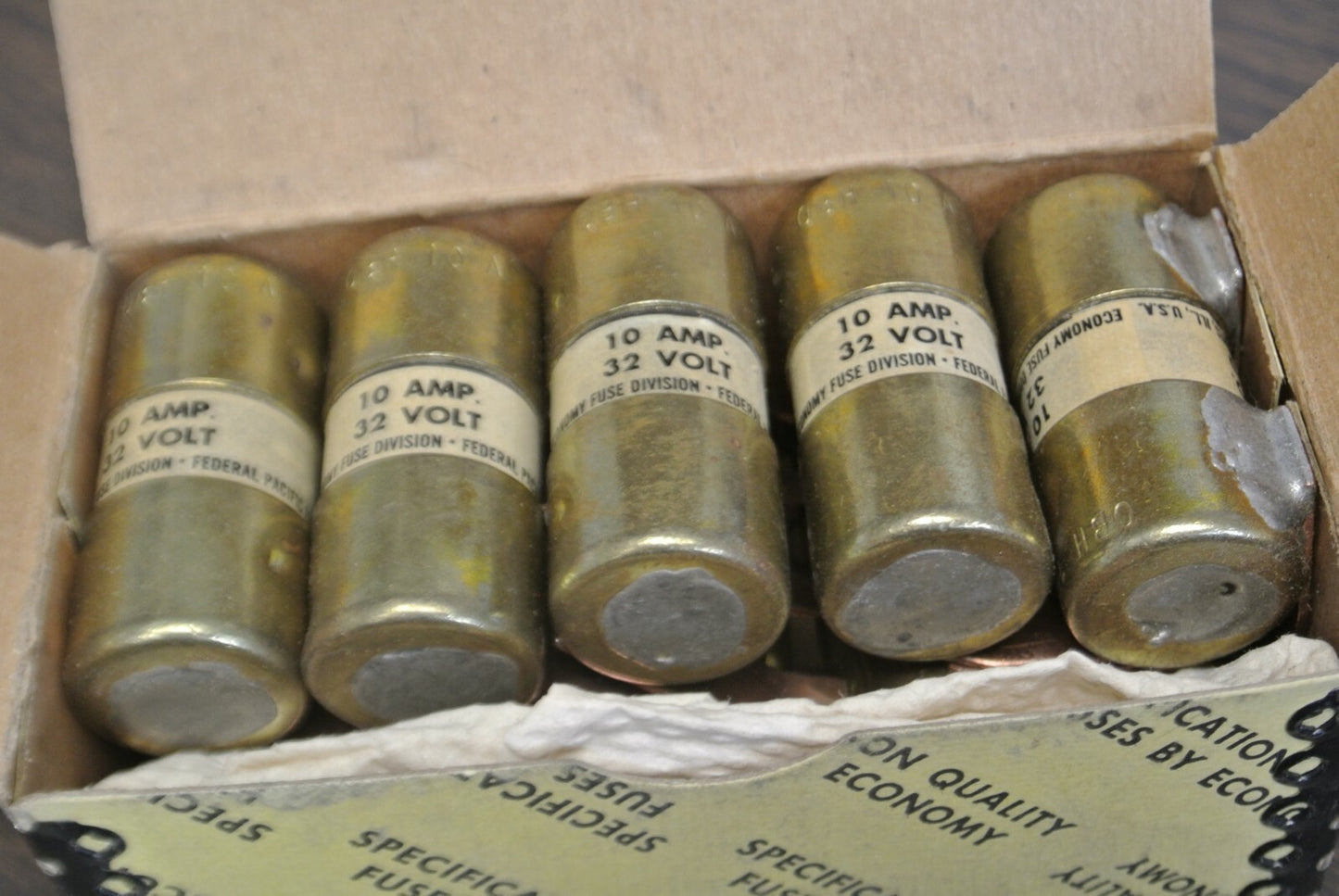 ECONOMY / FPE OBH-10 BOLT-ON FUSE / 10A / 32VDC / NEW SURPLUS6