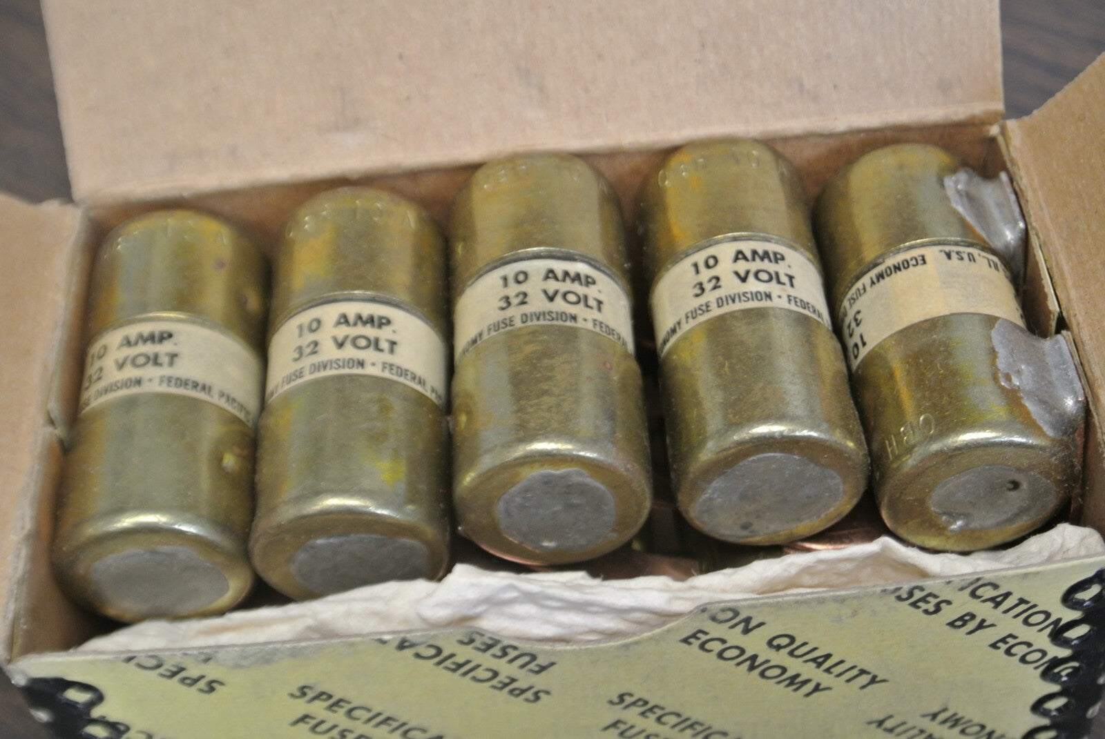 ECONOMY / FPE OBH-10 BOLT-ON FUSE / 10A / 32VDC / NEW SURPLUS6