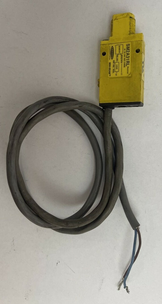 BANNER SM2A31RL MINI-BEAM SENSOR 24-240VAC 300ma0