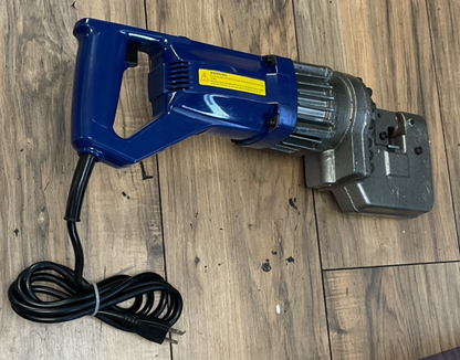 ELECTRIC HYDRAULIC PUNCHER MHP-20 110V 50/60HZ 1150W 6.5, 9, 13, 17, 20.5 BITS1