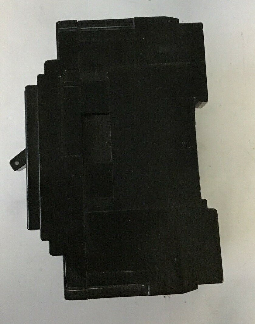 MITSUBISHI NF30-KB 30AMP NO-FUSE  CIRCUIT BREAKER 500VAC 3POLE4