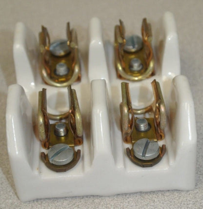 ALLEN-BRADLEY 1491-N122 CERAMIC FUSE BLOCK 30A, 250V, 2-POLE - NEW SURPLUS 1