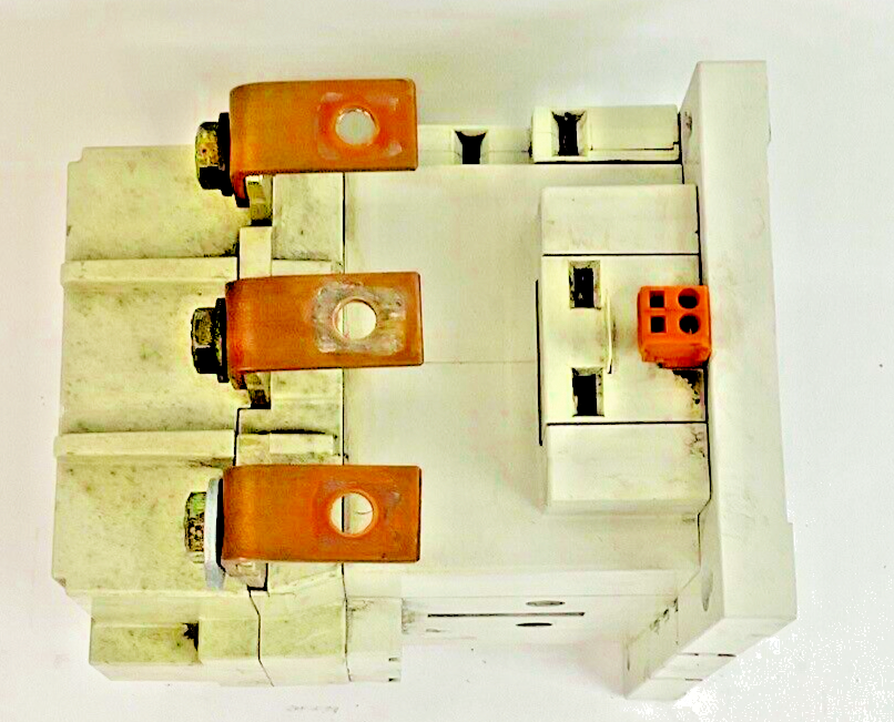 ALLEN BRADLEY CAB6-105-EI CONTACTOR 600V 160A4