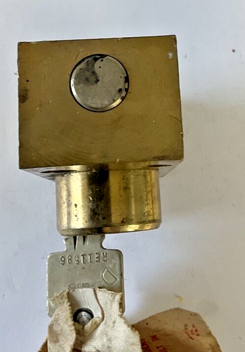 GOULD 45A45794 KIRK INTERLOCK ITEM E DOUBLE KEYED5