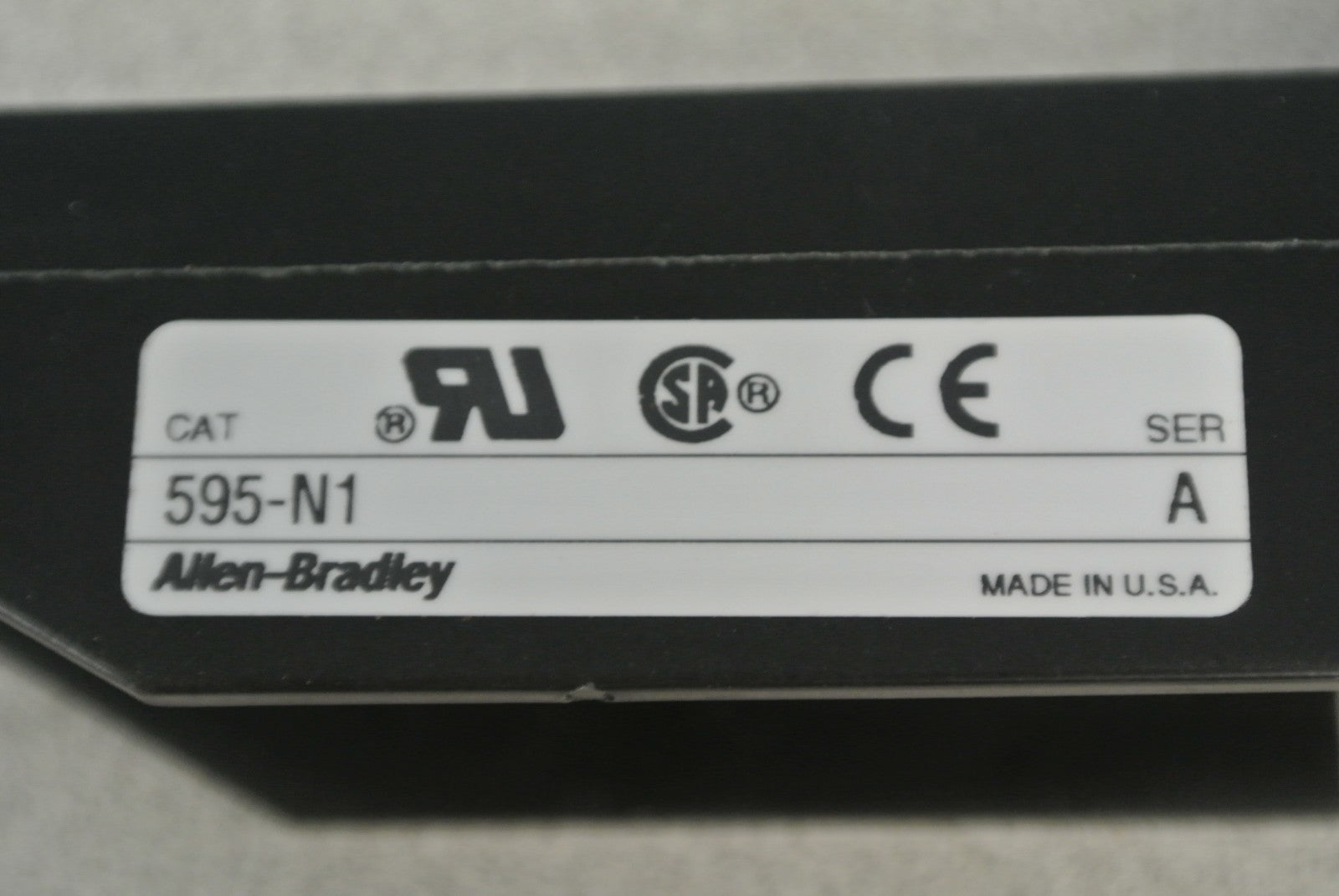 ALLEN-BRADLEY 595-N1 AUXILIARY CONTACT ADAPTER KIT / 200A & 400A DISCONN. SWITCH1