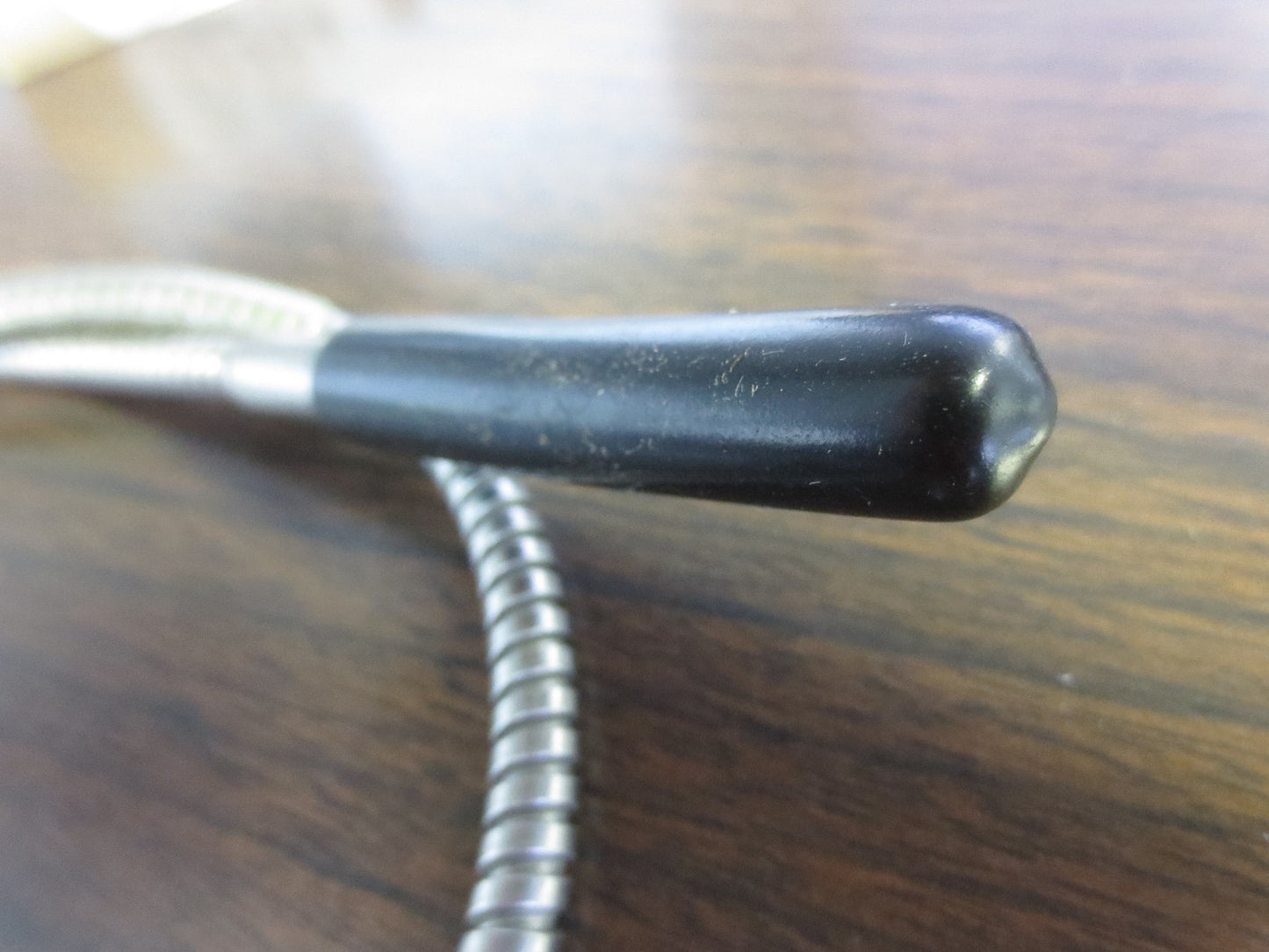 BANNER IAM.752S - FIBER-OPTIC CABLE w/ ANGLED PROBE - NEW SURPLUS3