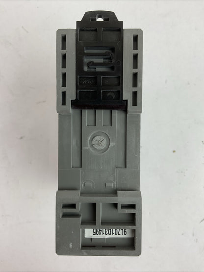 IDEC PS5R-VE24 POWER SUPPLY OUTPUT 24VDC 3.75A 90W INPUT 100-240VAC 1.1-0.6A5