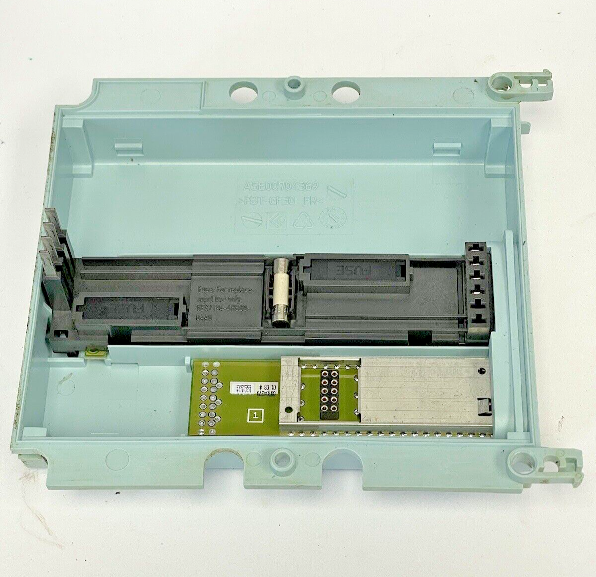 SIEMENS - A5E00704369 -SIMATIC DP ET200PRO SLOT RACK MOUNT - PBT-GF30-FR0