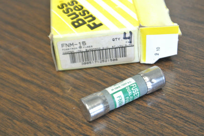 LOT of 4 / BUSS FNM15 FUSETRON DUAL-ELEMENT FUSE / 15A / 125V / NEW SURPLUS4