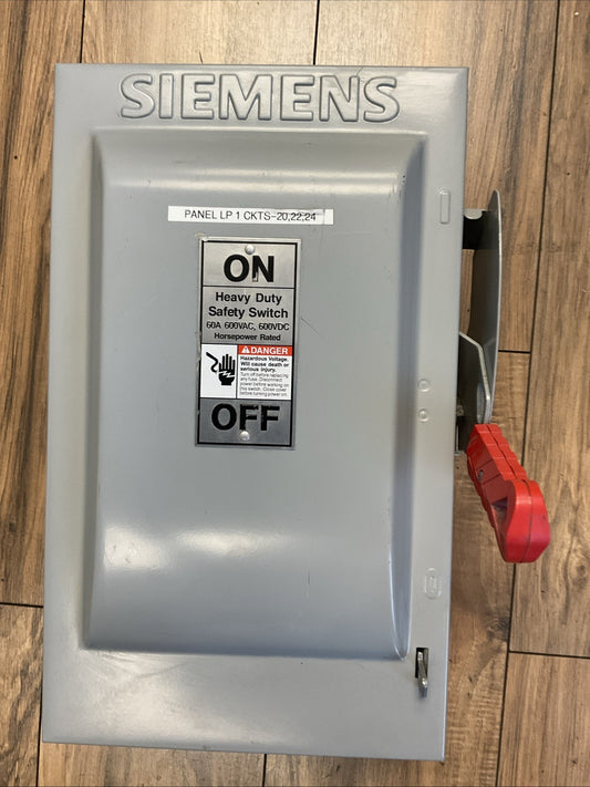 SIEMEN HF362N FUSIBLE SAFETY SWITCH 600VAC 50HP 600VDC 30HP 60A0