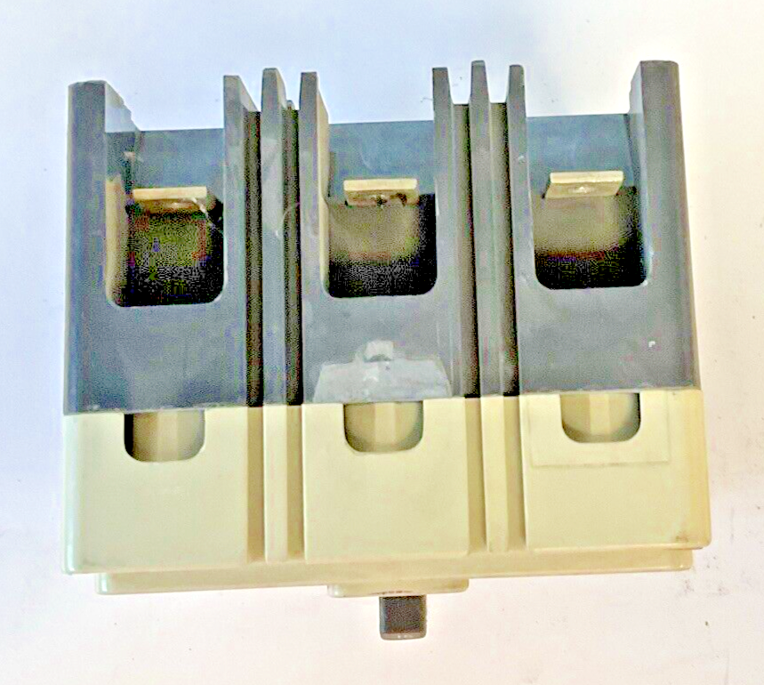 WESTINGHOUSE FD3015 CIRCUIT BREAKER5