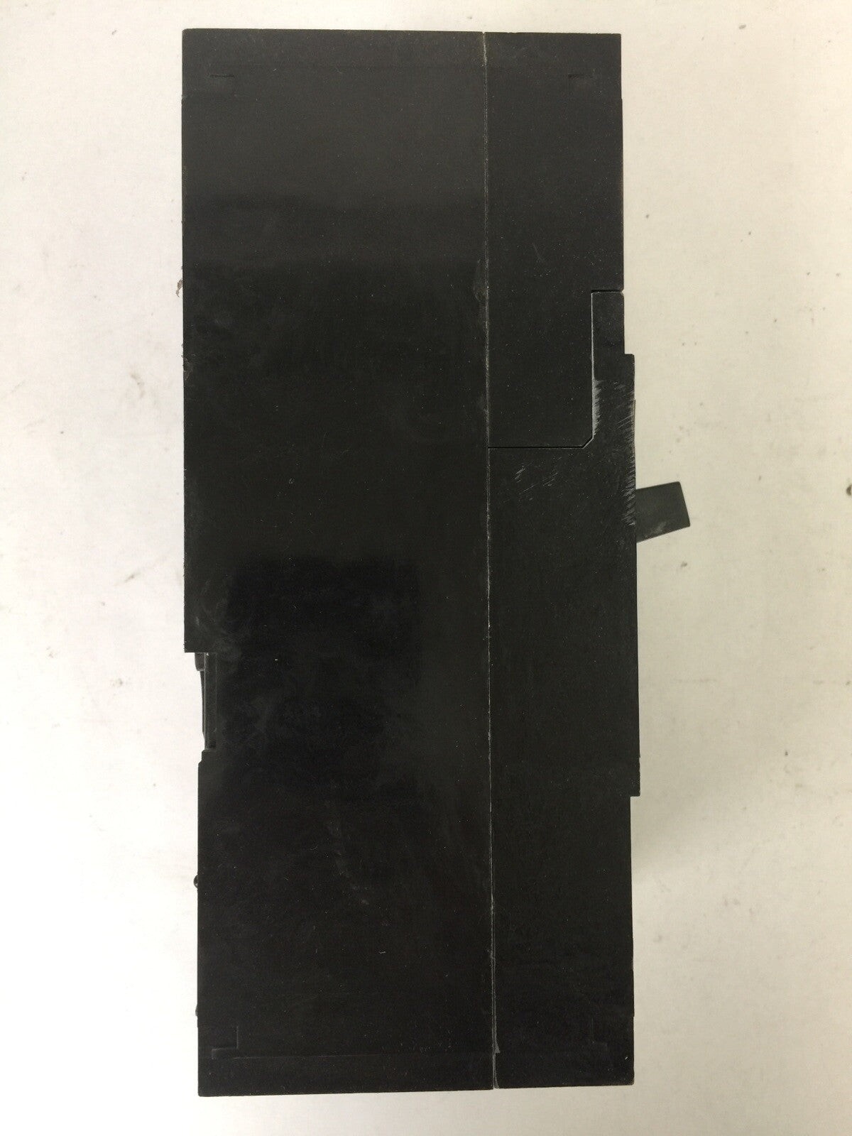 ITE SIEMENS FJ62B175 CIRCUIT BREAKER 600VAC 250VDC 175AMP 2POLE 3