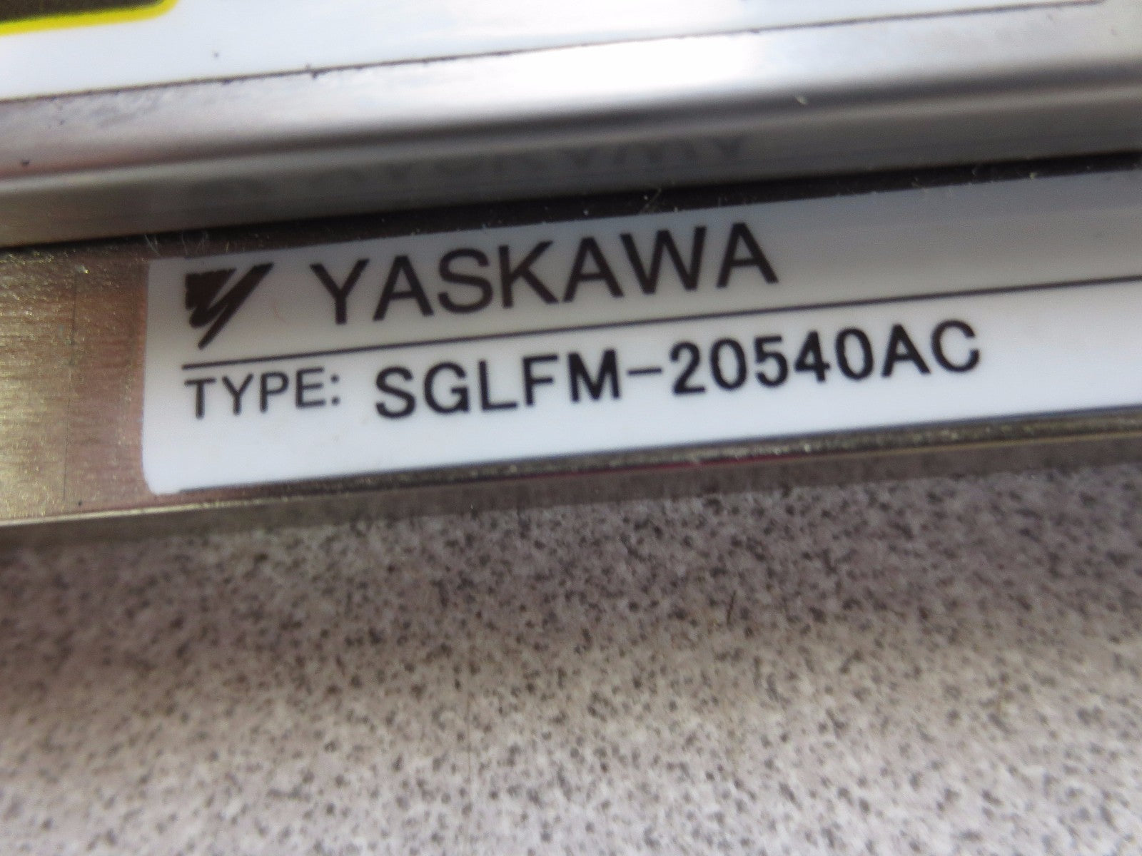 YASKAWA SGLGM-60405A-M + SGLFM-20540AC CORELESS LINEAR SERVO MOTOR MAGNET TRACKS7