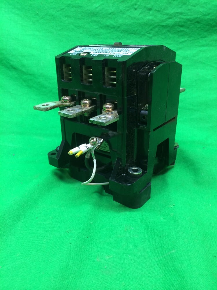 YASKAWA ELECTRIC TYPE HI-50ETU MAGNETIC CONTACTOR 100A 220V COIL3