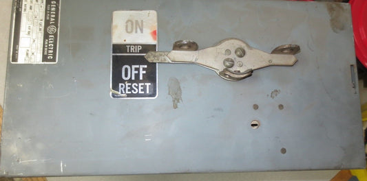 GENERAL ELECTRIC DFPFA47DE BUS PLUG / CIRCUIT BREAKER 70A, 600VAC, 3P,4W0