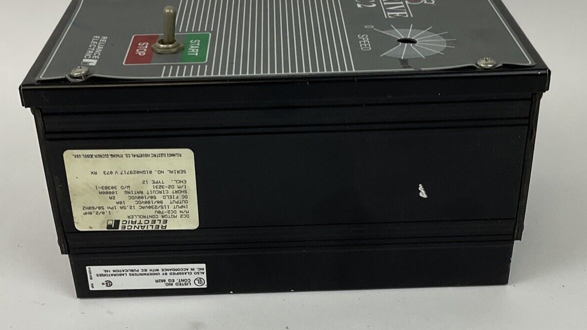 RELIANCE DC2-70U MOTOR CONTROLLER 115/230VAC 12.5A 1.0/2.0HP  MISSING KNOB4