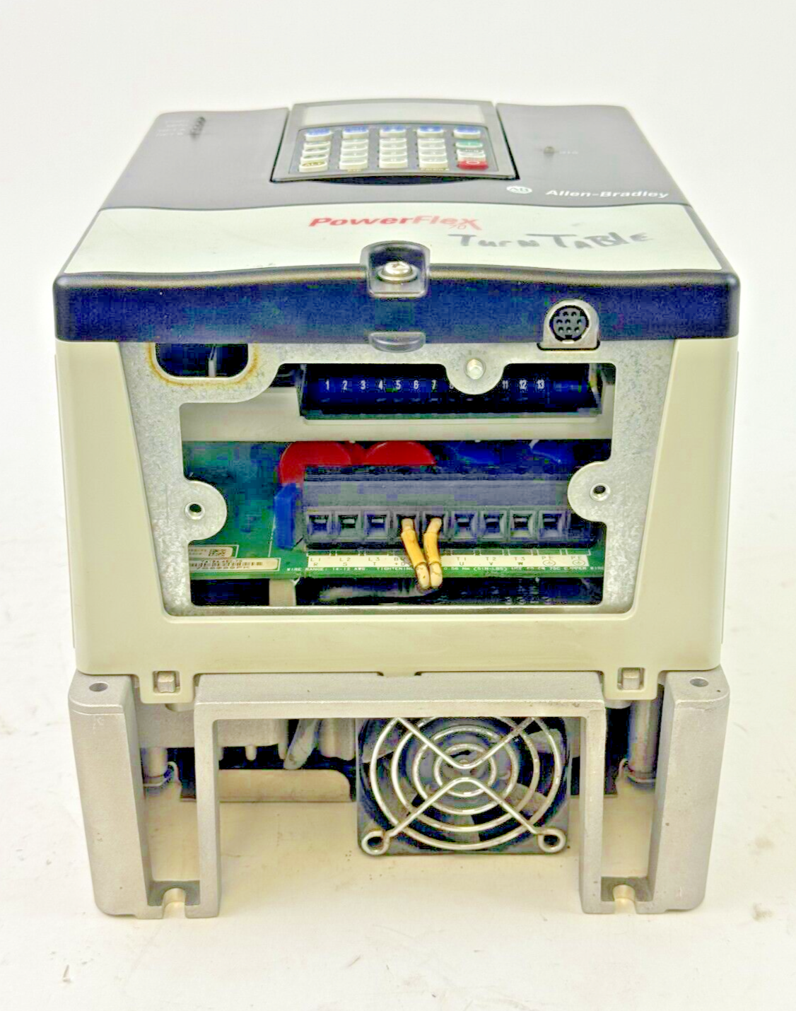 ALLEN-BRADLEY - 20AD8P0A0AYYNNNN SER. A - POWERFLEX 70 -480 VAC/3 PHASE-SEE COND9