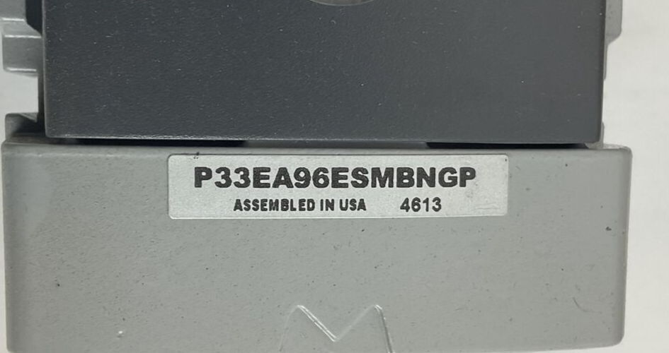PARKER P33EA96ESMBNGP FILTER REGULATOR  0-125 PSIG2